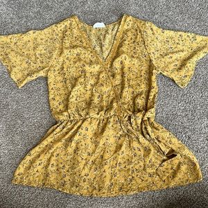 Mustard floral blouse with tie. Women’s size small.